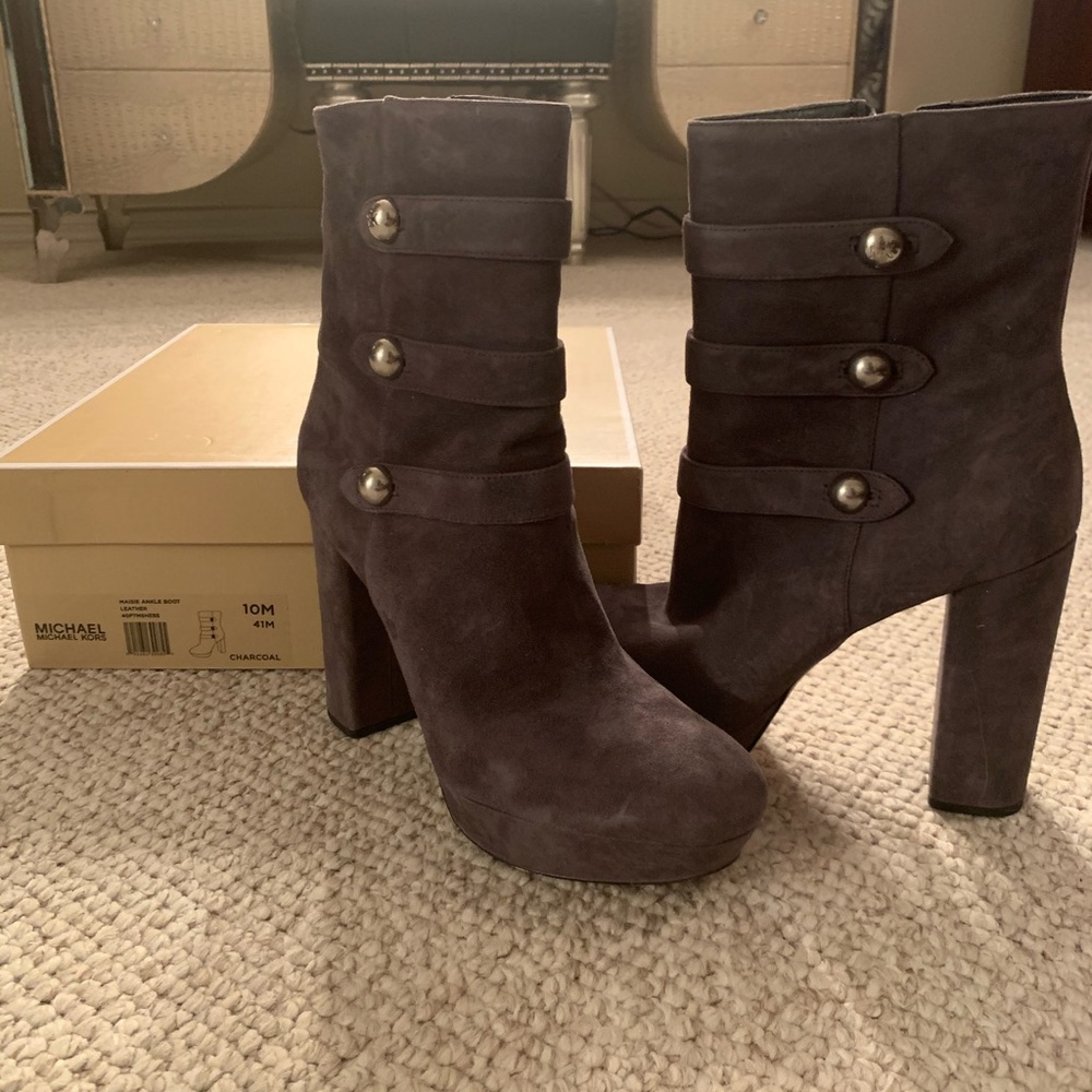 Michael Michael Kors Charcoal Grey boots